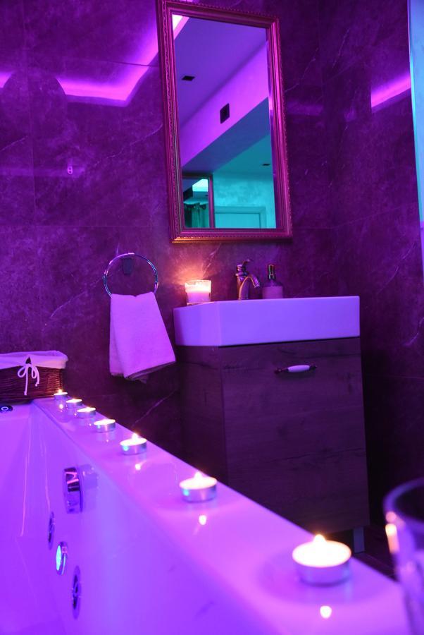 Central Business Apartments Jacuzzi Belgrade Extérieur photo