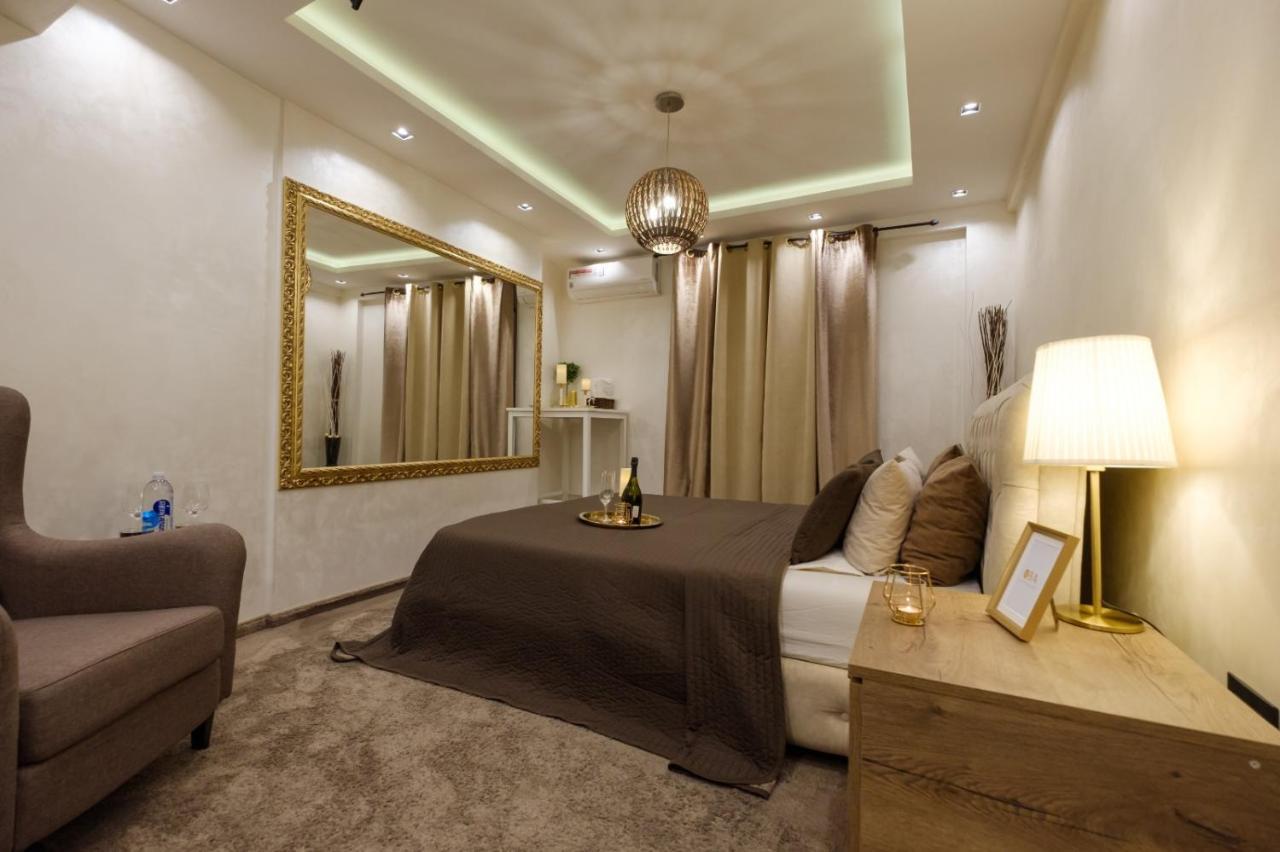 Central Business Apartments Jacuzzi Belgrade Extérieur photo
