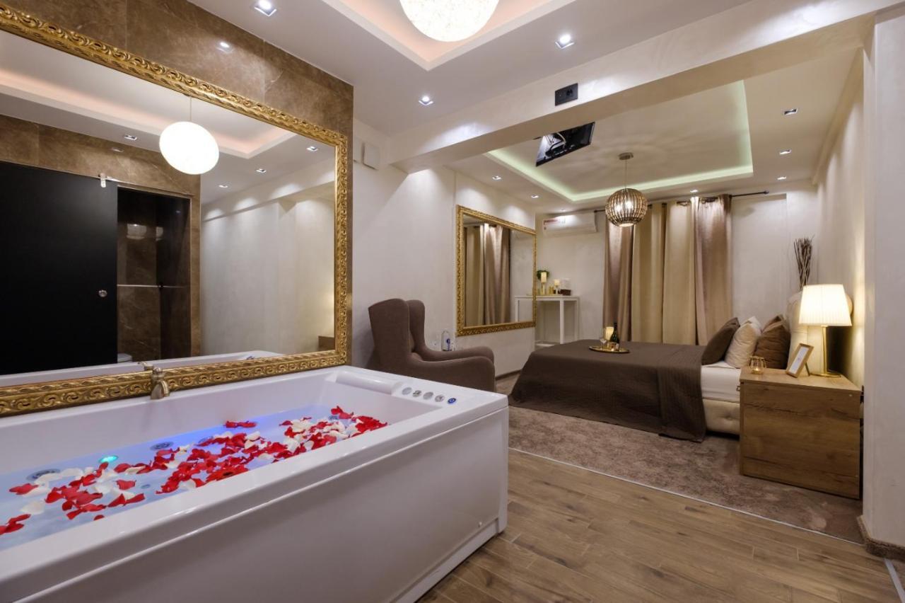 Central Business Apartments Jacuzzi Belgrade Extérieur photo